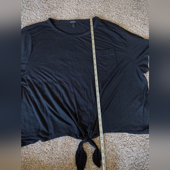 J. Crew Black Crop Tie Front Short Sleeve T-Shirt 3X - Picture 4 of 4